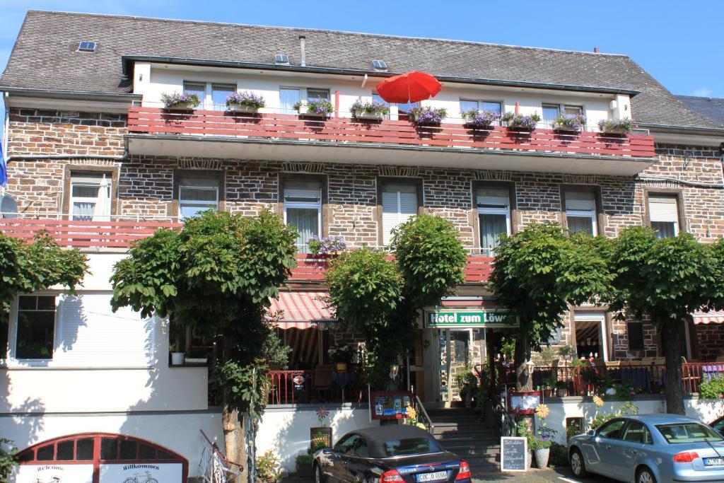 Moselromantik-Hotel Zum Loewen 에디게르-엘러 외부 사진